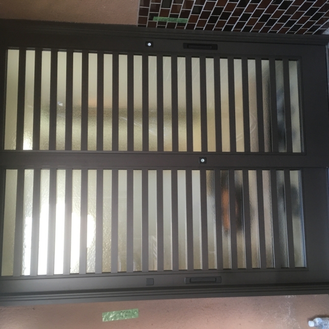 玄関引戸カバー工法【京田辺市O様】