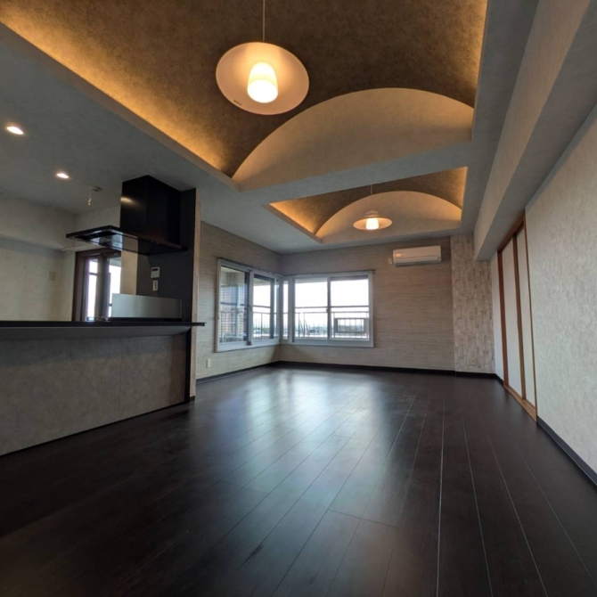 京都市右京区:マンション全面リノベーション!開口断熱&おしゃれな水廻りと内装で資産価値アップ!